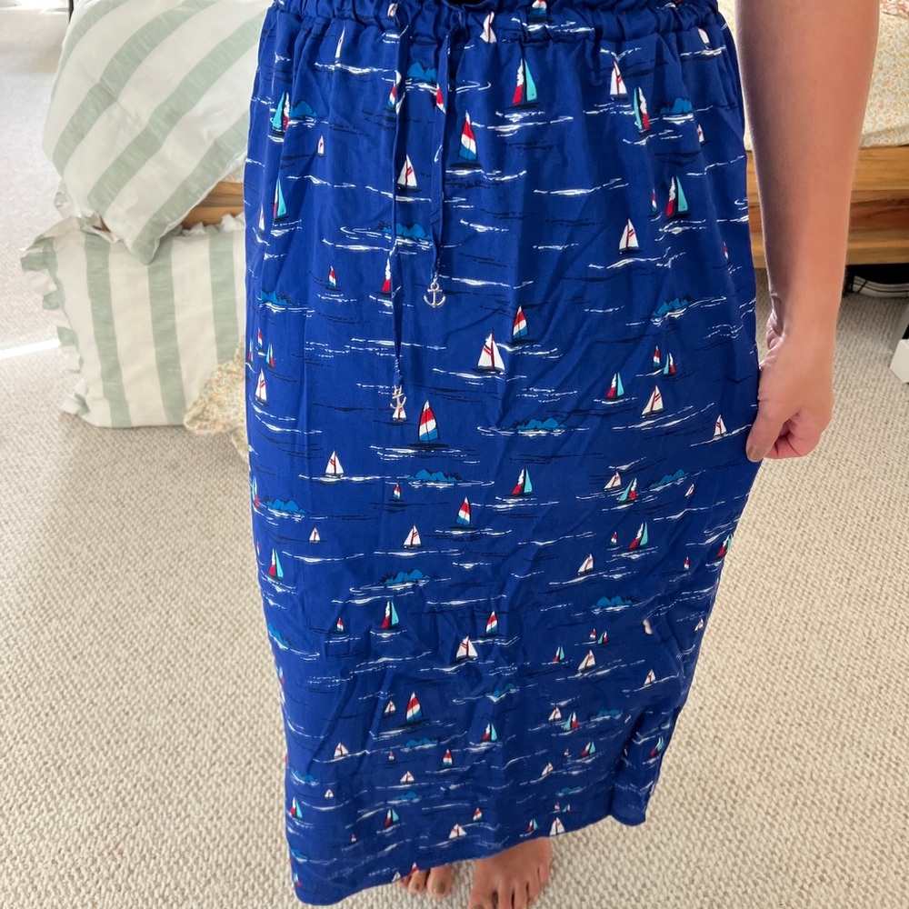 NWOT Midi sailboat skirt with tie waist